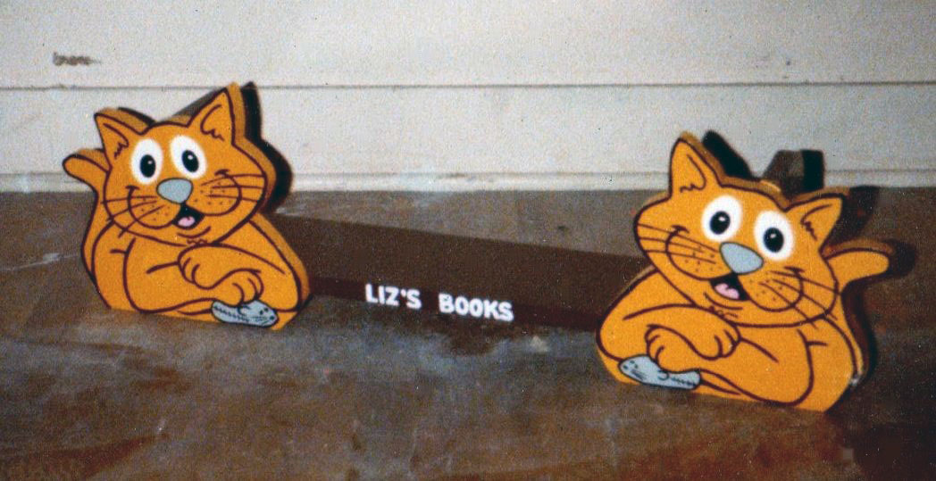 CAT BOOKSHELF